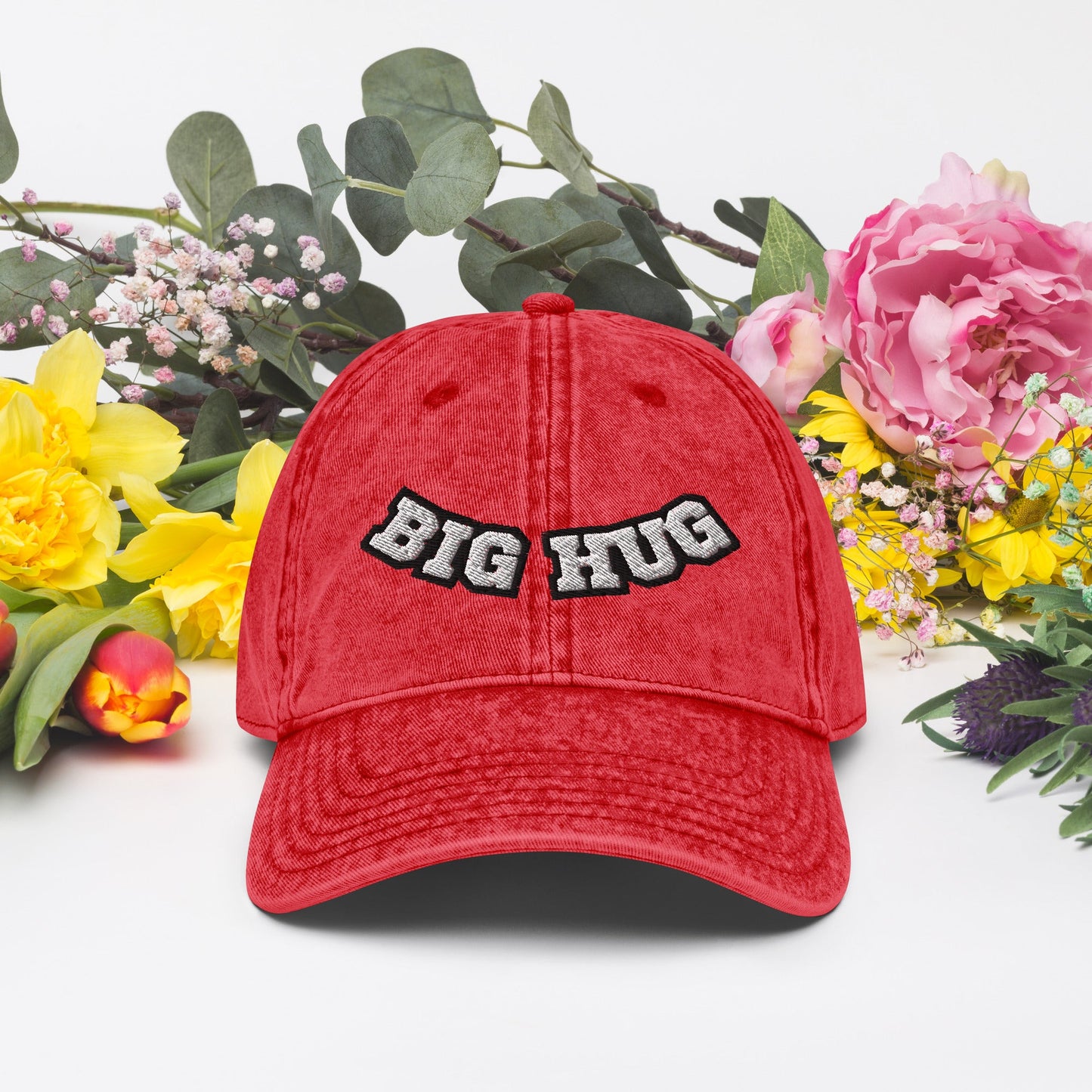 Big hug - Vintage embroidered Cotton Twill Cap - DJENEZIS ARTWEAR