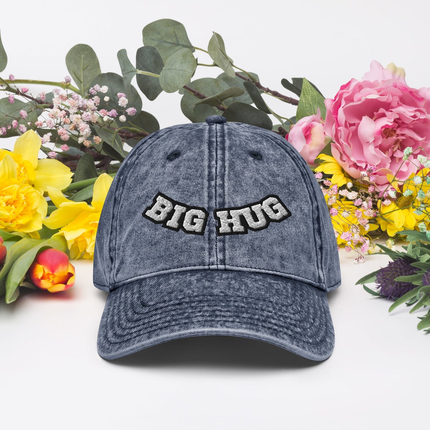 Big hug - Vintage embroidered Cotton Twill Cap - DJENEZIS ARTWEAR