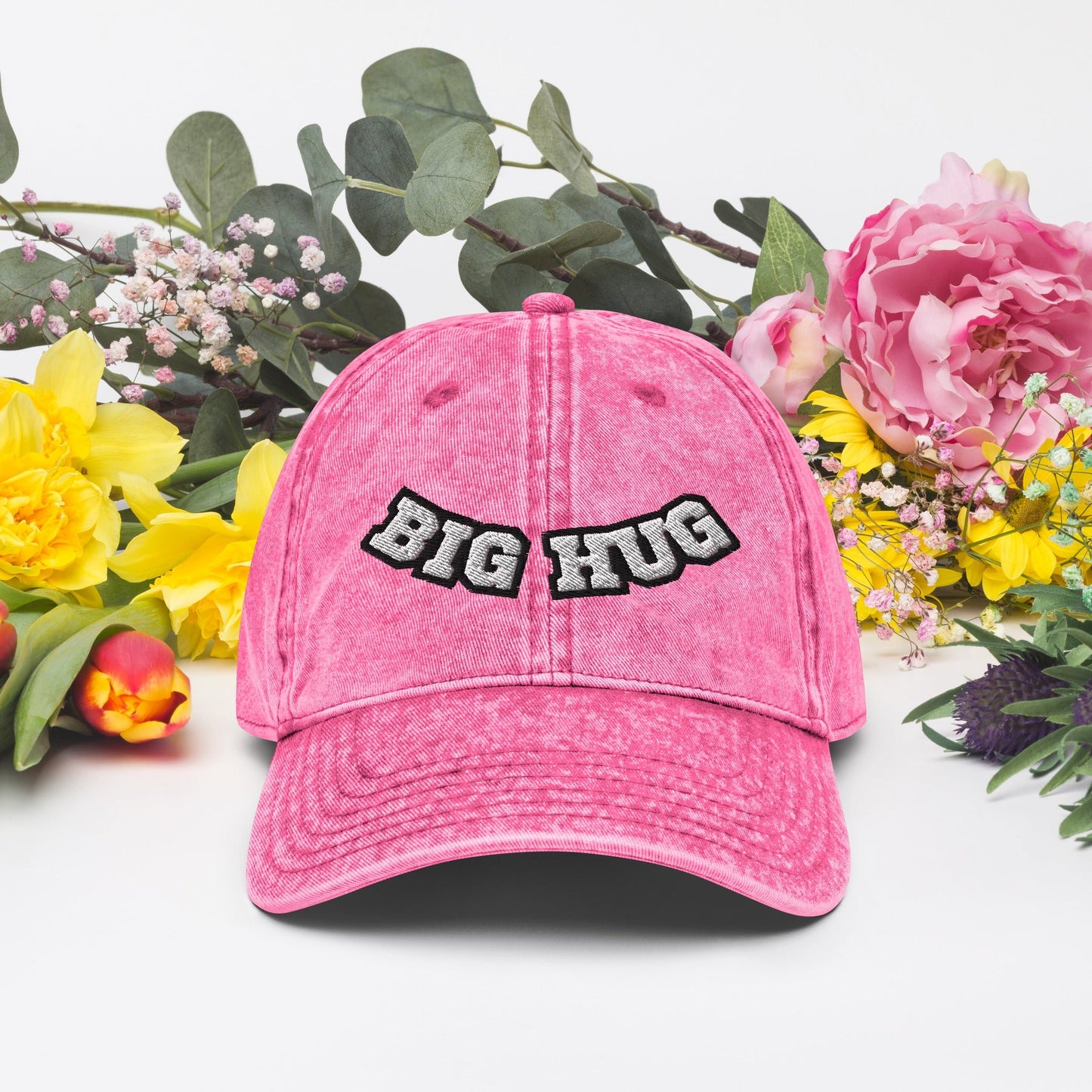 Big hug - Vintage embroidered Cotton Twill Cap - DJENEZIS ARTWEAR